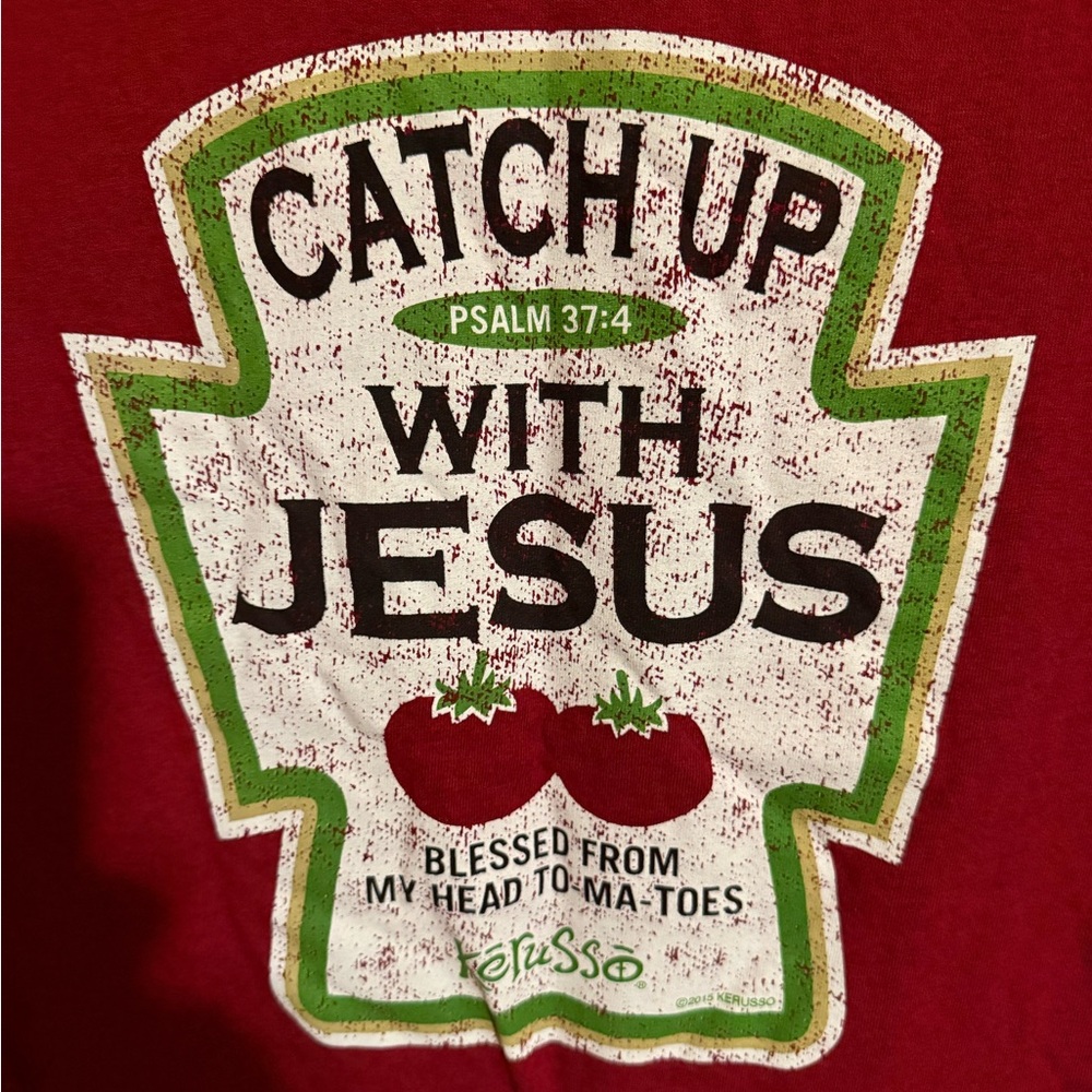 Gildan Rich Red Graphic T-Shirt Meduim - Picture 4 of 5